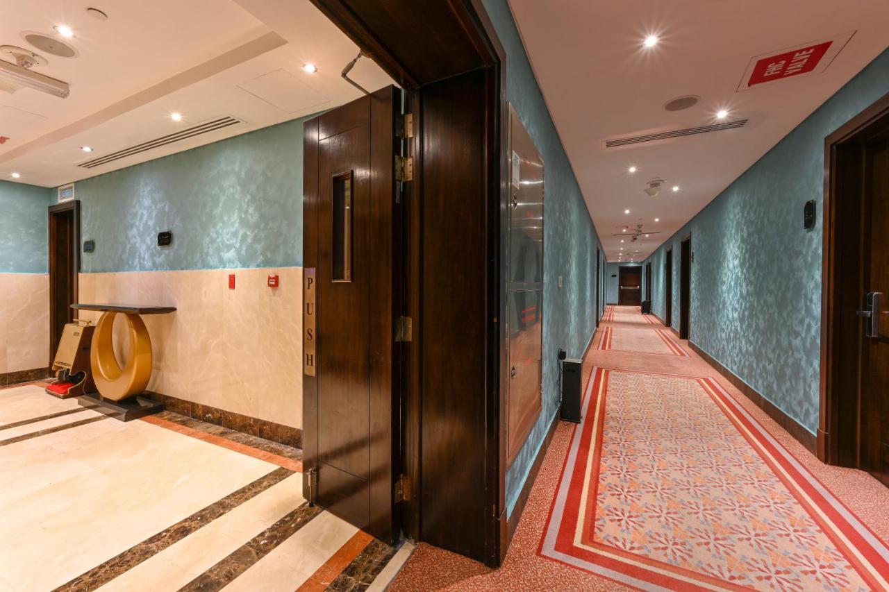 Al Mansour Suites Hotel Doha Exterior photo