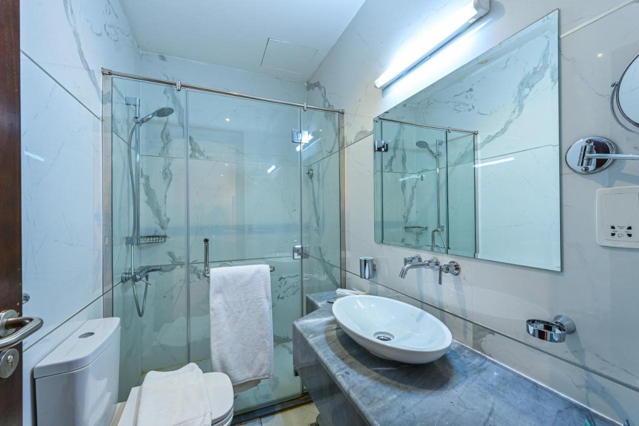 Al Mansour Suites Hotel Doha Exterior photo