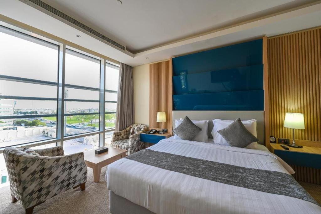 Al Mansour Suites Hotel Doha Exterior photo