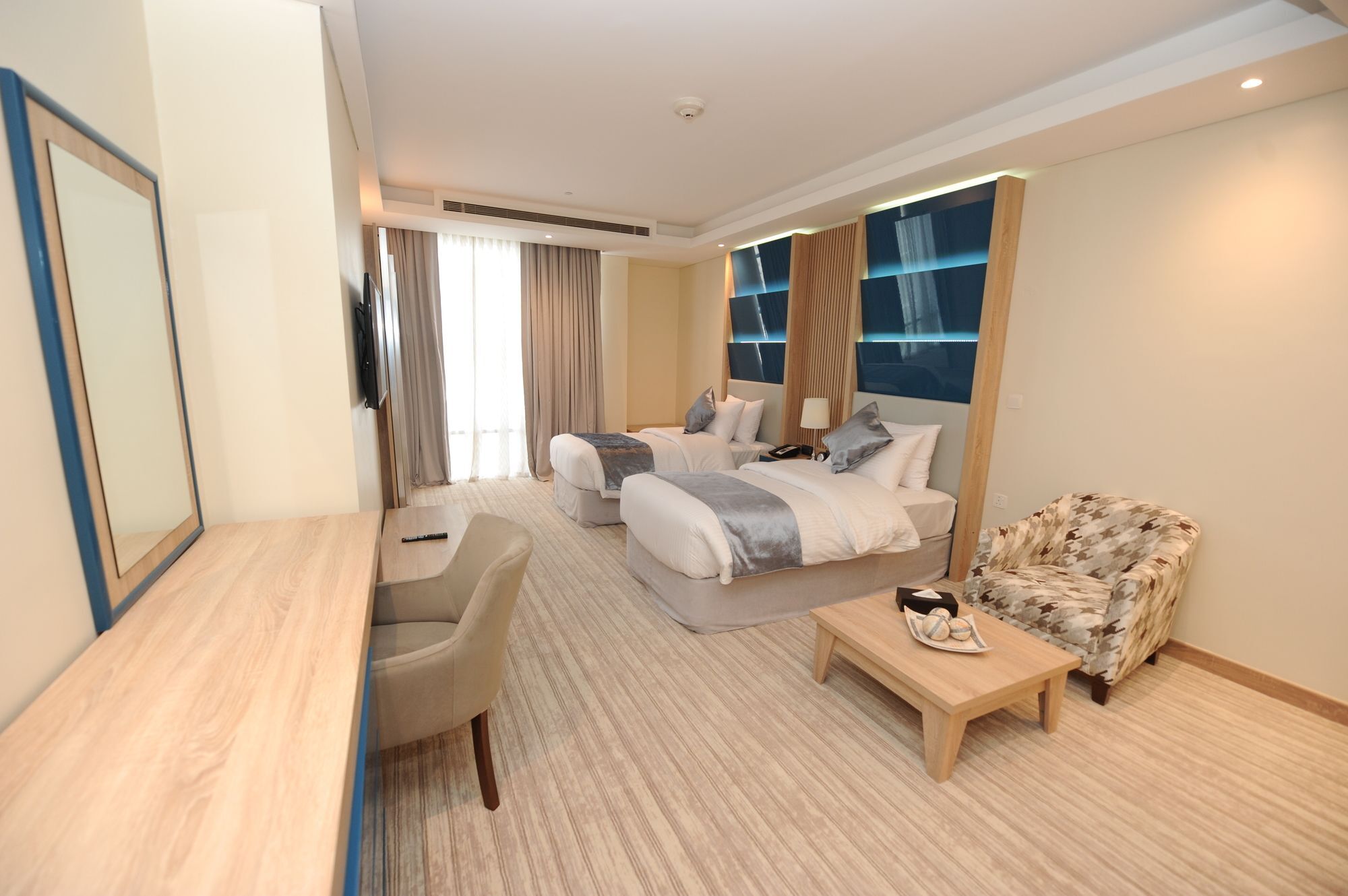 Al Mansour Suites Hotel Doha Exterior photo